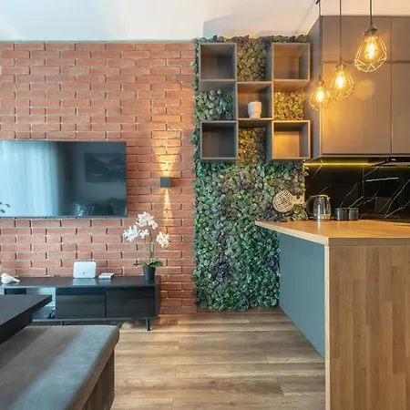 Apartament Brick & Garden - Next To Malta