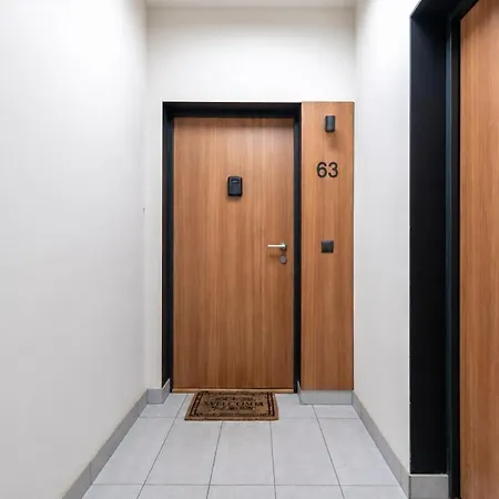 Apartament Brick & Garden - Next To Malta Poznań